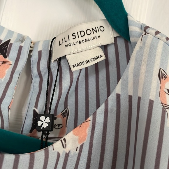 Cat blouse - Size S - Picture 2 of 2